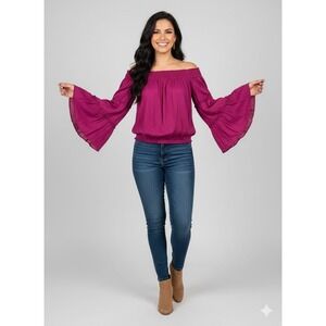 Free People " Free Spirit" Off The Shoulder Top SZ XS Magenta Ruffle Bell Sleeve